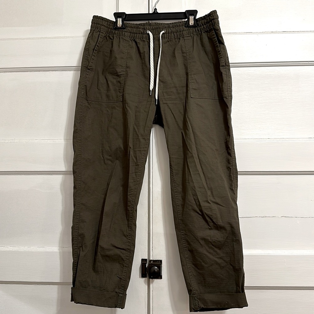Vuori vintage rip stop pant (oregano green)